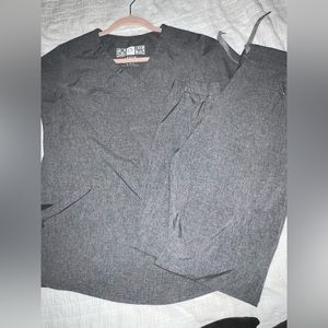 scrub set
